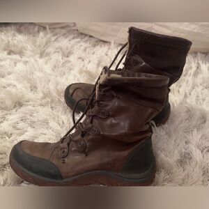 Patagonia Waterproof boots